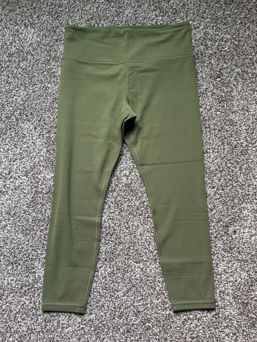 Athleta ultra high rise elation 7/8 legging moss green